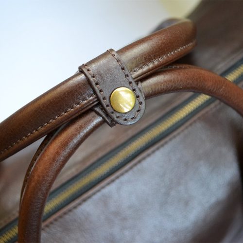 Leather Duffle Bag With Lining Inside / Round