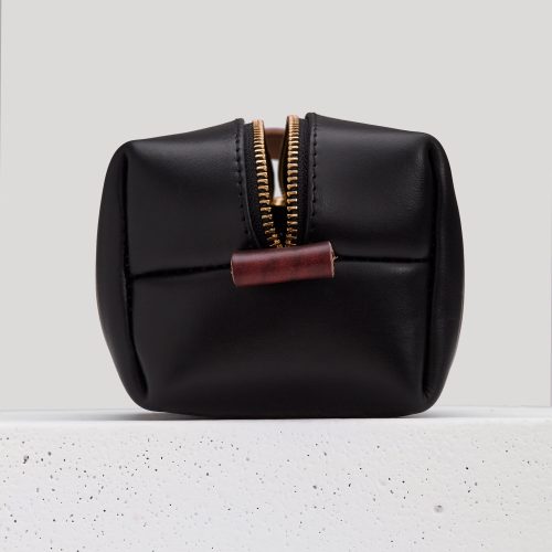 Horween Black Chromexcel Leather Dopp Kit Bag /