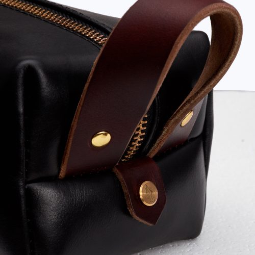 Horween Black Chromexcel Leather Dopp Kit Bag /