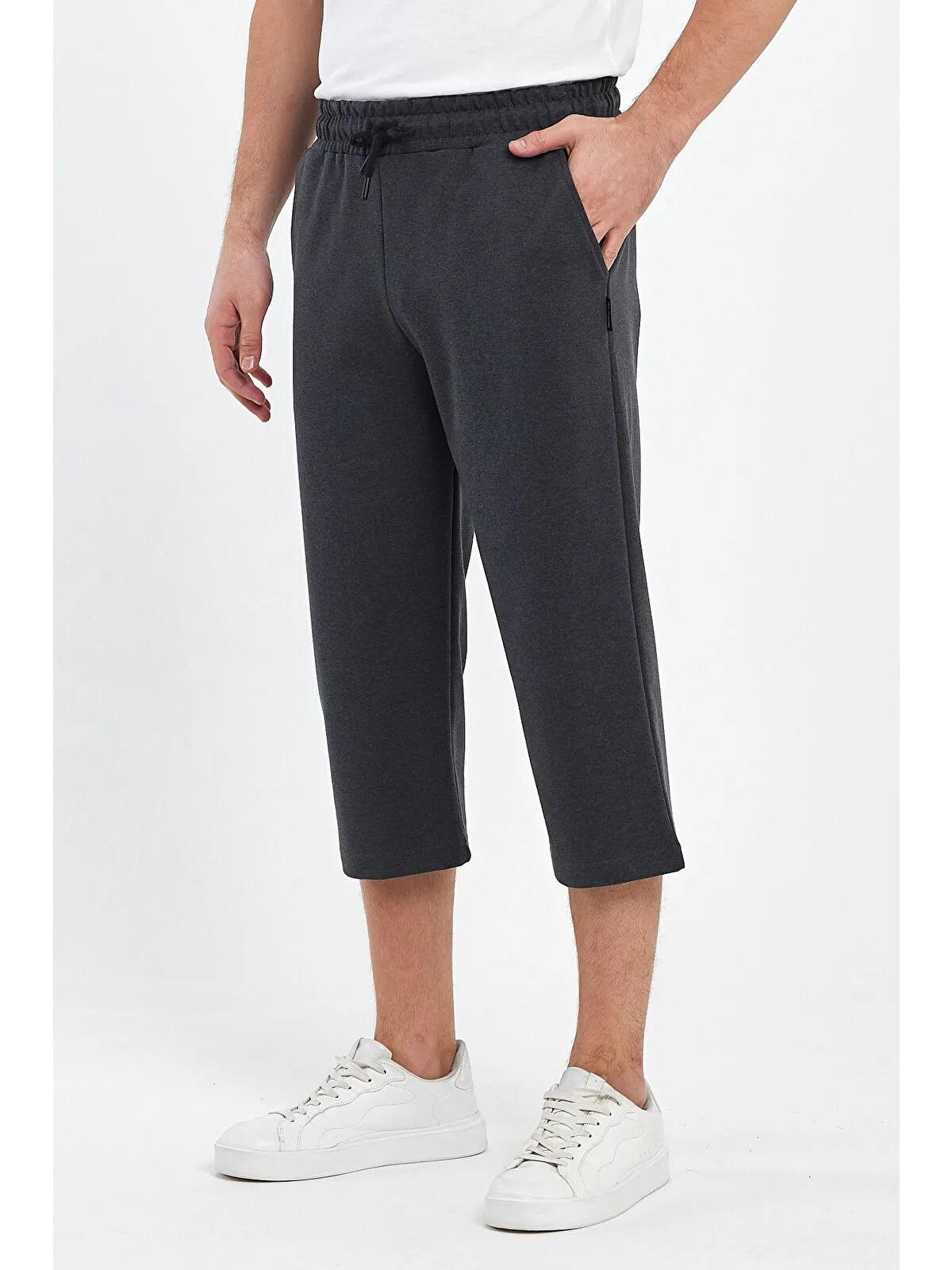 Organic Cotton Capri Sweatpants: Relaxed Fit Jogger Training