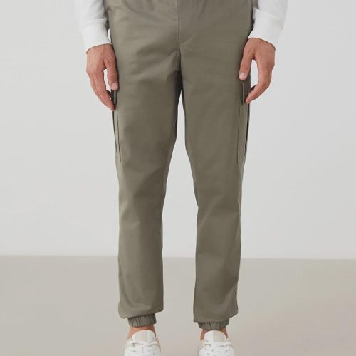Slim Fit Cotton Cargo Pants: Stretch Fabric Elastic