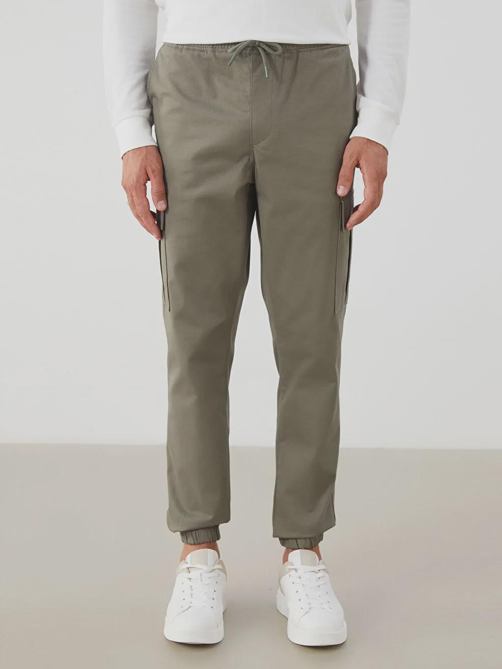 Slim Fit Cotton Cargo Pants: Stretch Fabric Elastic